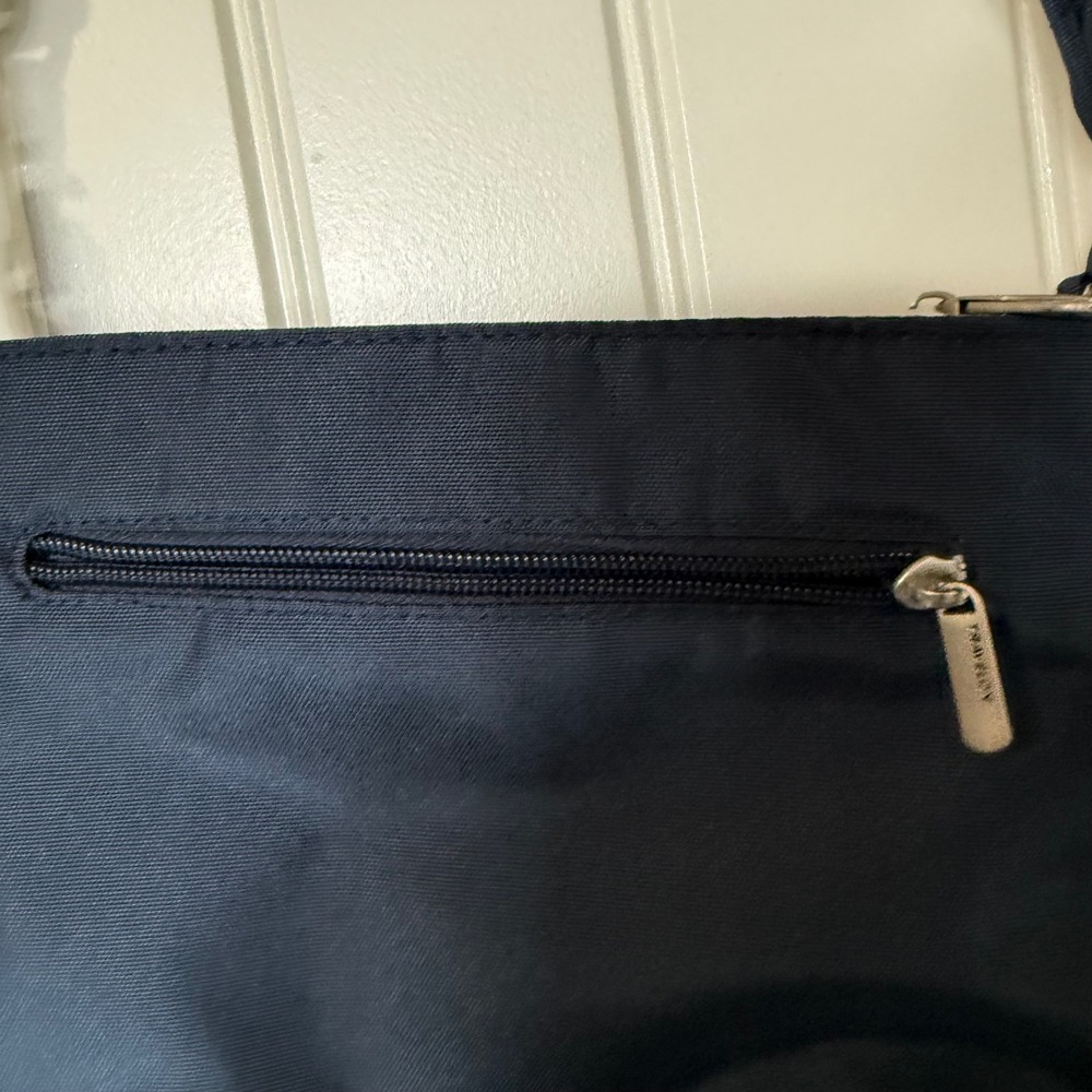 Travelon Anti-Theft Crossbody Bag Women Navy Blue NEW RFID Classic Collection - Picture 5 of 8